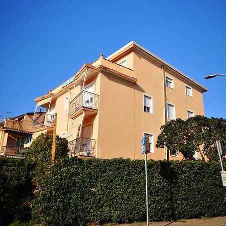 Villa Rosa 洛阿诺 外观 照片